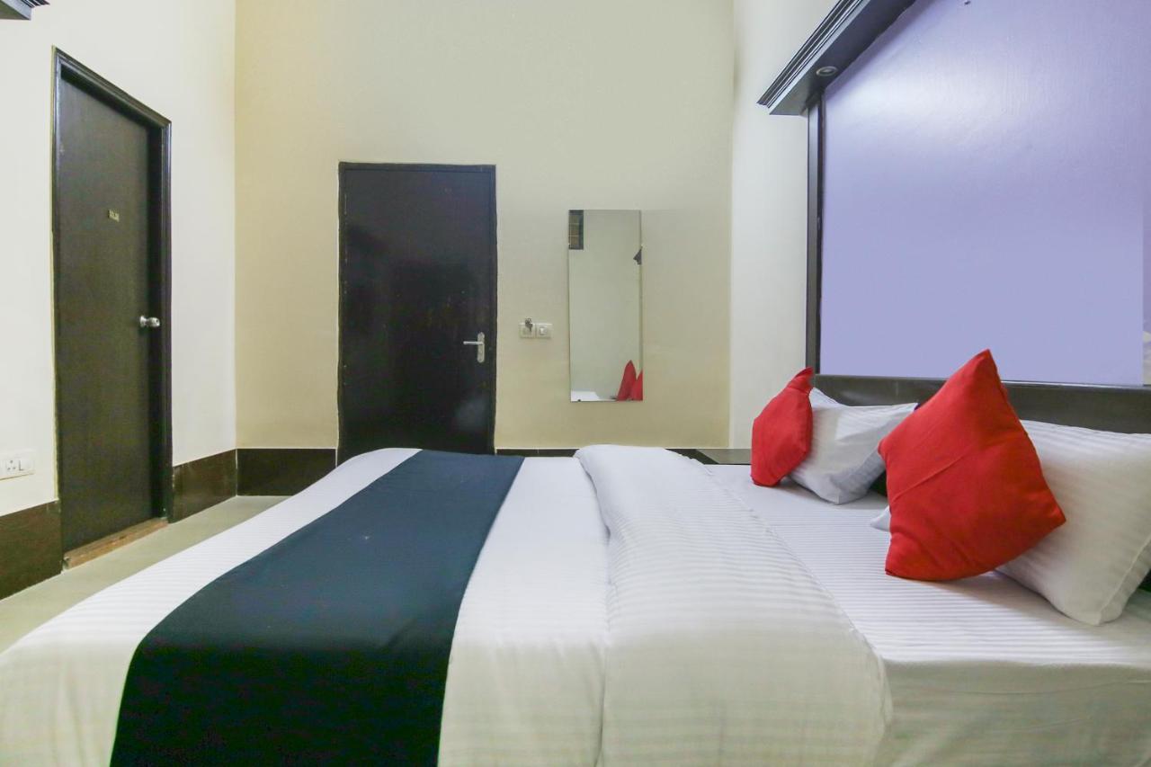 Capital O 68148 Hotel Shree Jee Palace Ghaziabad Exterior photo