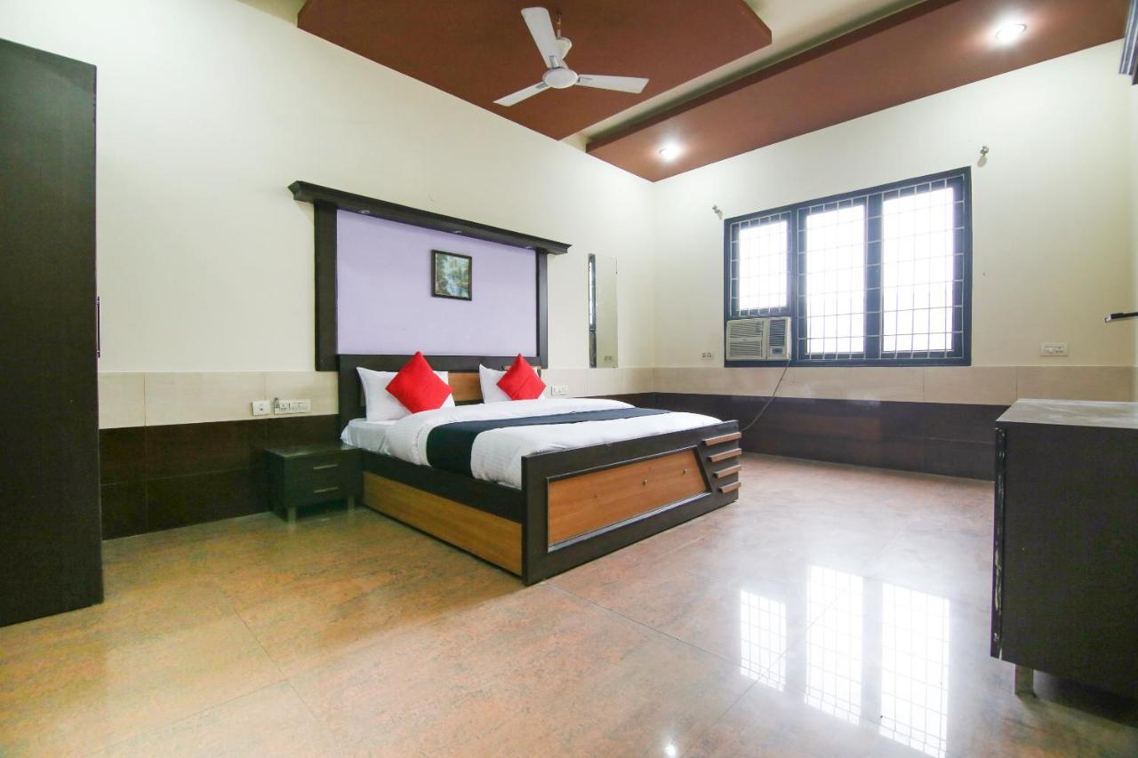 Capital O 68148 Hotel Shree Jee Palace Ghaziabad Exterior photo